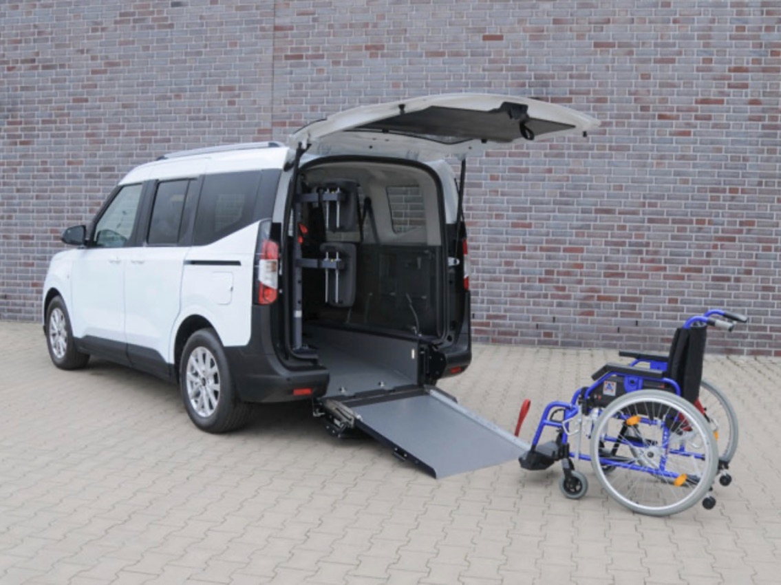 Ford Courier per disabili 2025