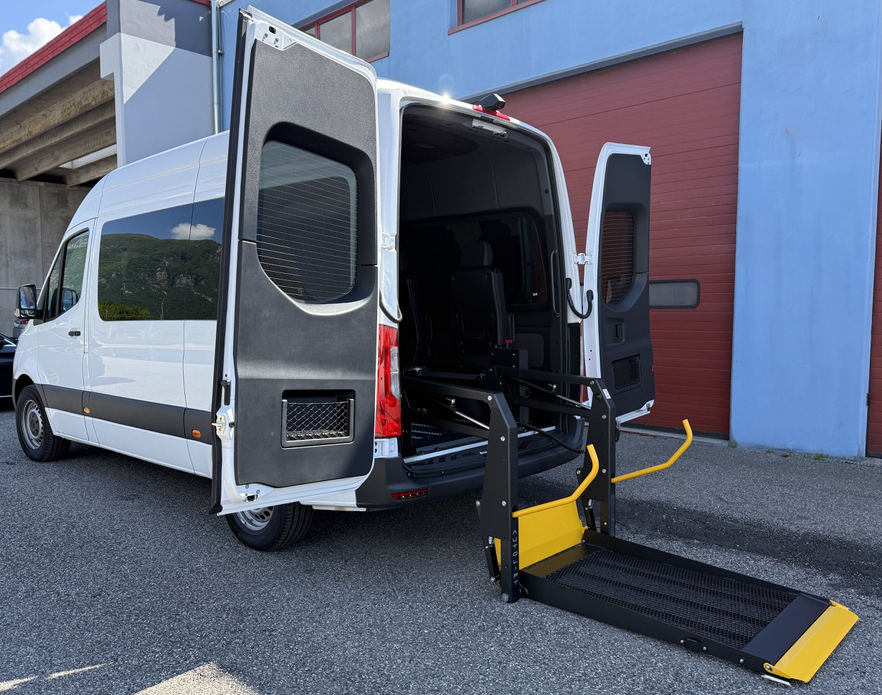 mercedes sprinter trasporto disabili 2025