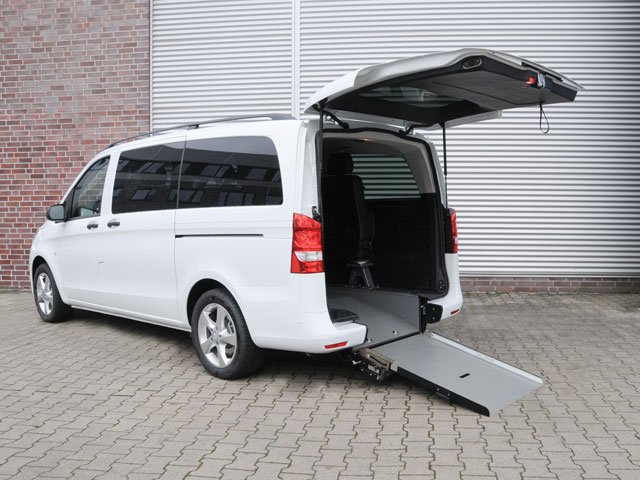 V Class Taxi Accesibility